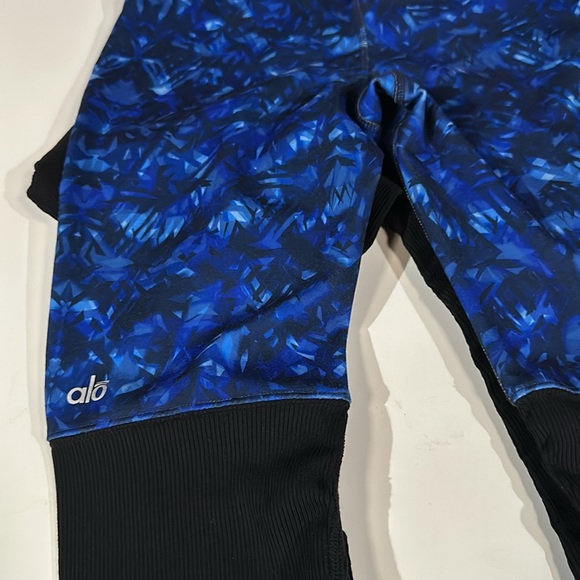 Alo Yoga Kaleidoscope Goddess Ribbed Legging - Picture 12 of 12